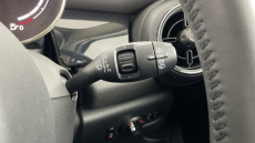 MINI Hatchback 1.5 Cooper Classic Premium 5dr Auto Petrol Hatchback